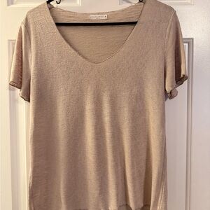 Chic Beige V-Neck Short Sleeve Top